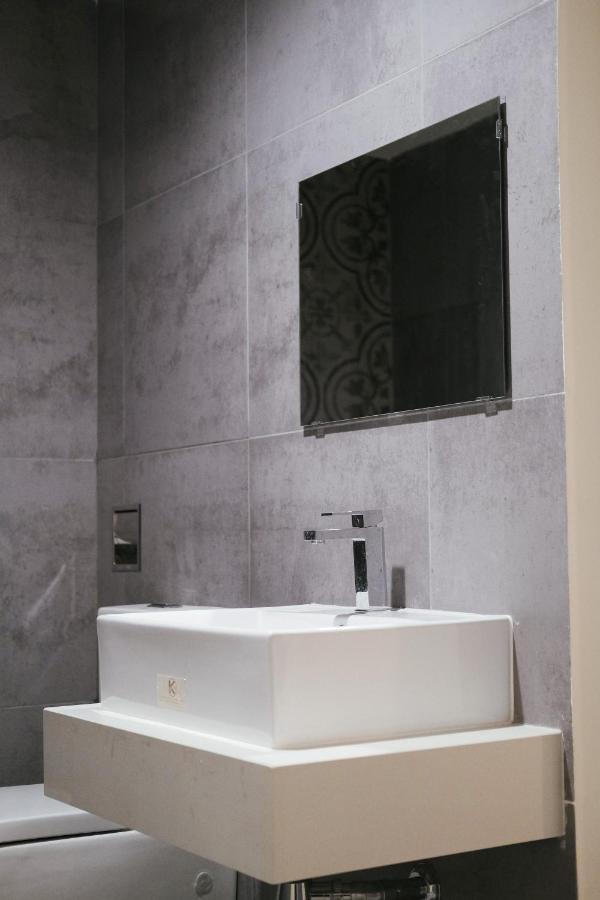 Arte Mont Kiara By Cozynest Apartment Kuala Lumpur Luaran gambar