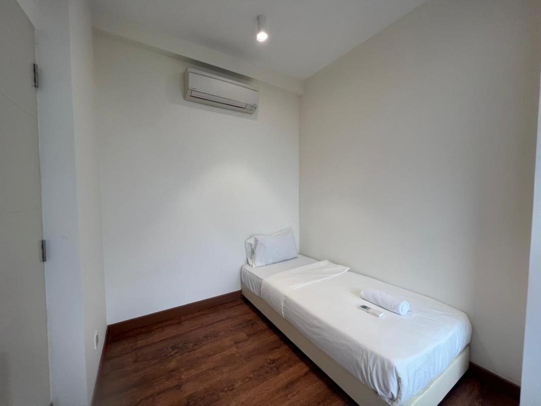 Arte Mont Kiara By Cozynest Apartment Kuala Lumpur Luaran gambar