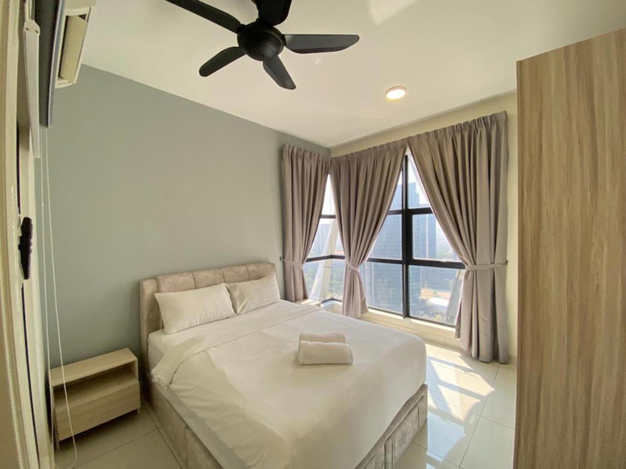 Arte Mont Kiara By Cozynest Apartment Kuala Lumpur Luaran gambar