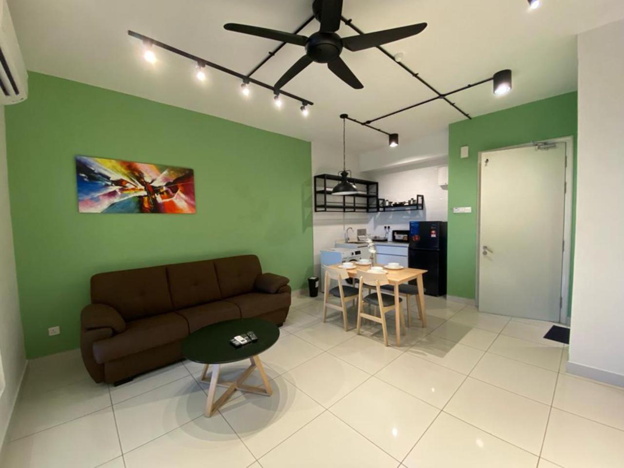 Arte Mont Kiara By Cozynest Apartment Kuala Lumpur Luaran gambar