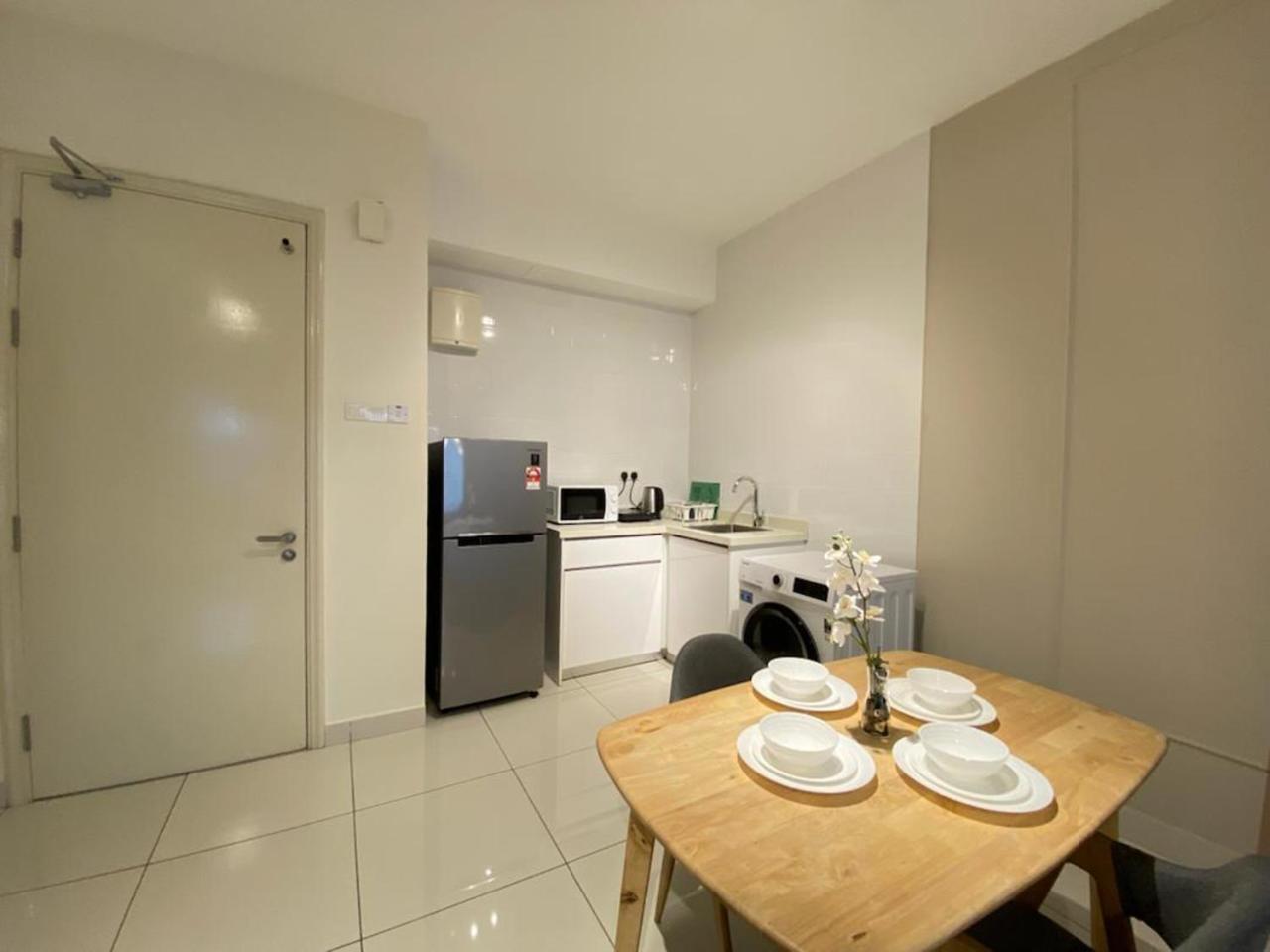 Arte Mont Kiara By Cozynest Apartment Kuala Lumpur Luaran gambar